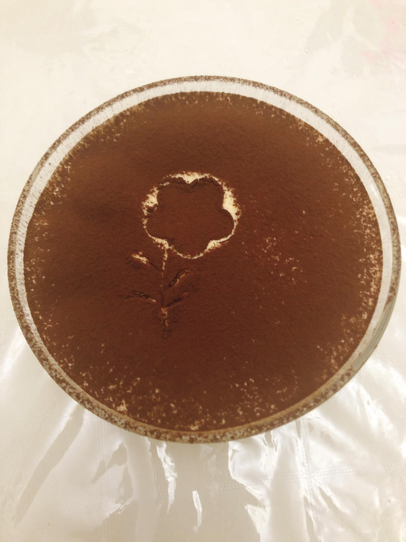 在欧洲学会的经典版提拉米苏