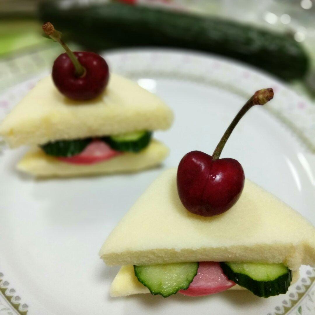 火腿芝士蛋三文治