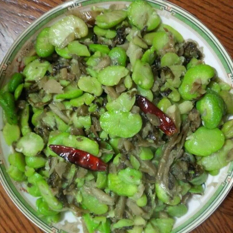 咸菜豆瓣酥