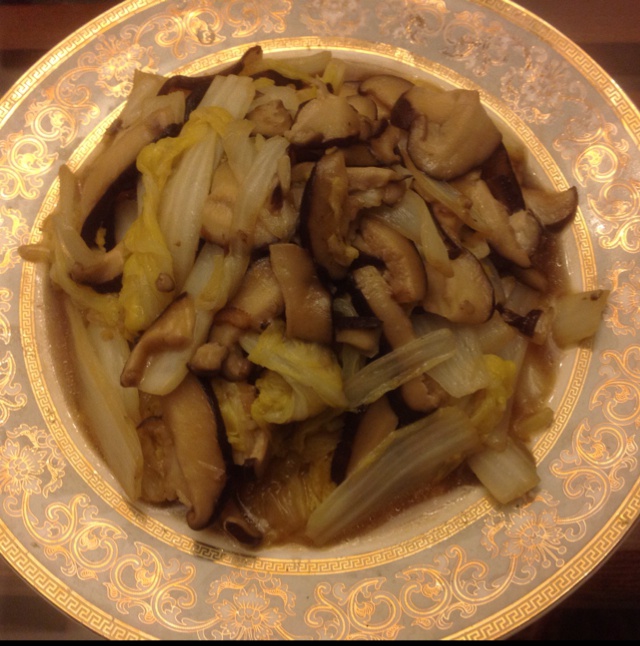 娃娃菜炒香菇