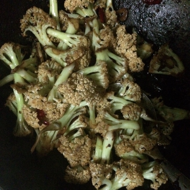 很“浪费”米饭的家常菜之一-------干锅菜花