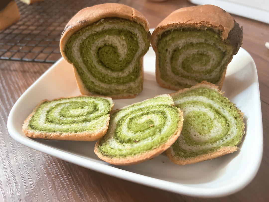 抹茶三色蘑菇头吐司