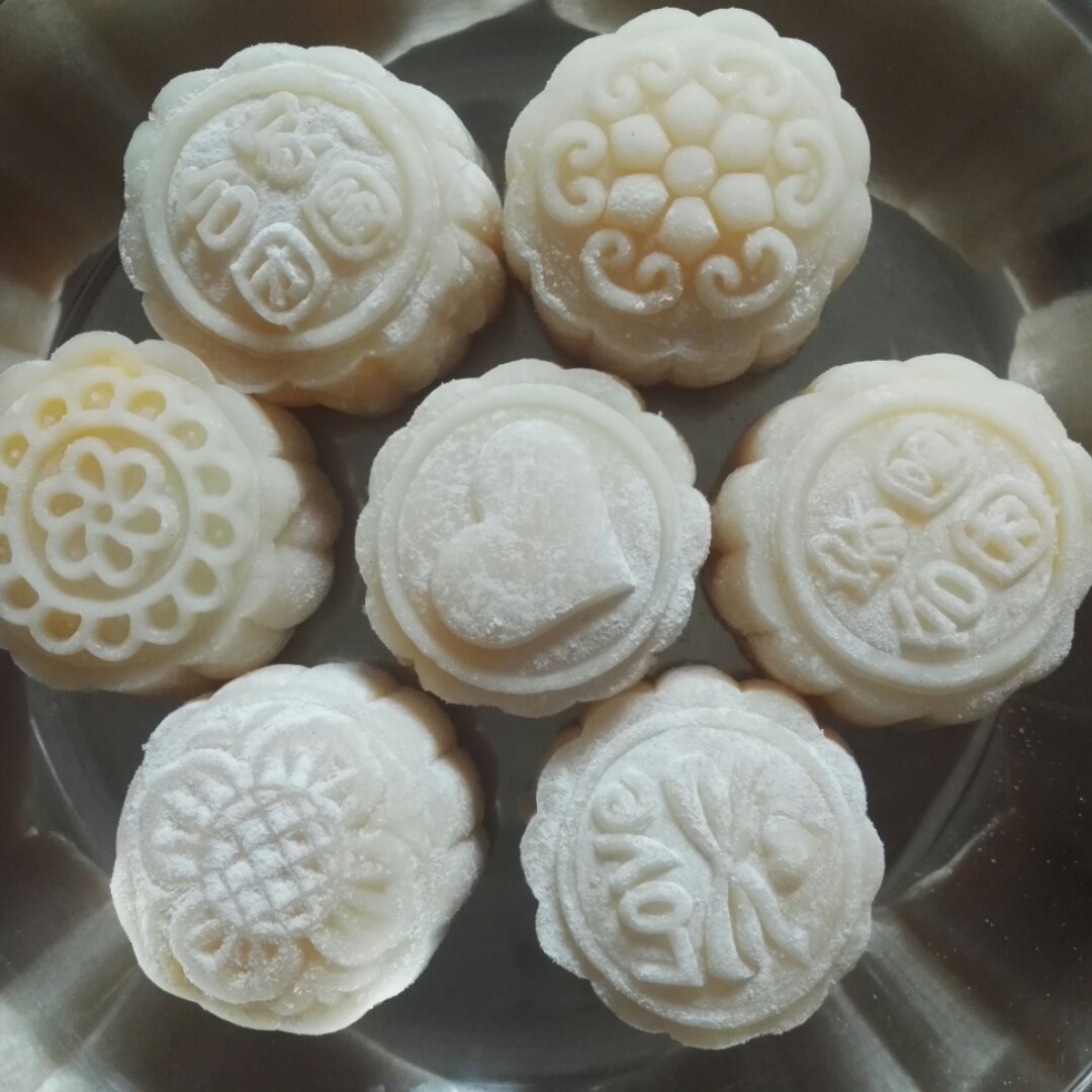 冰皮月饼（蛋黄陷）