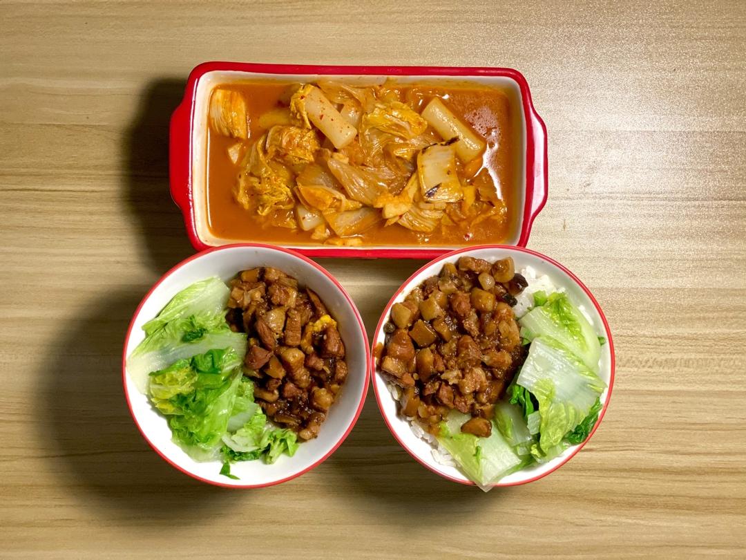 开胃爽口的韩式泡菜炒年糕
