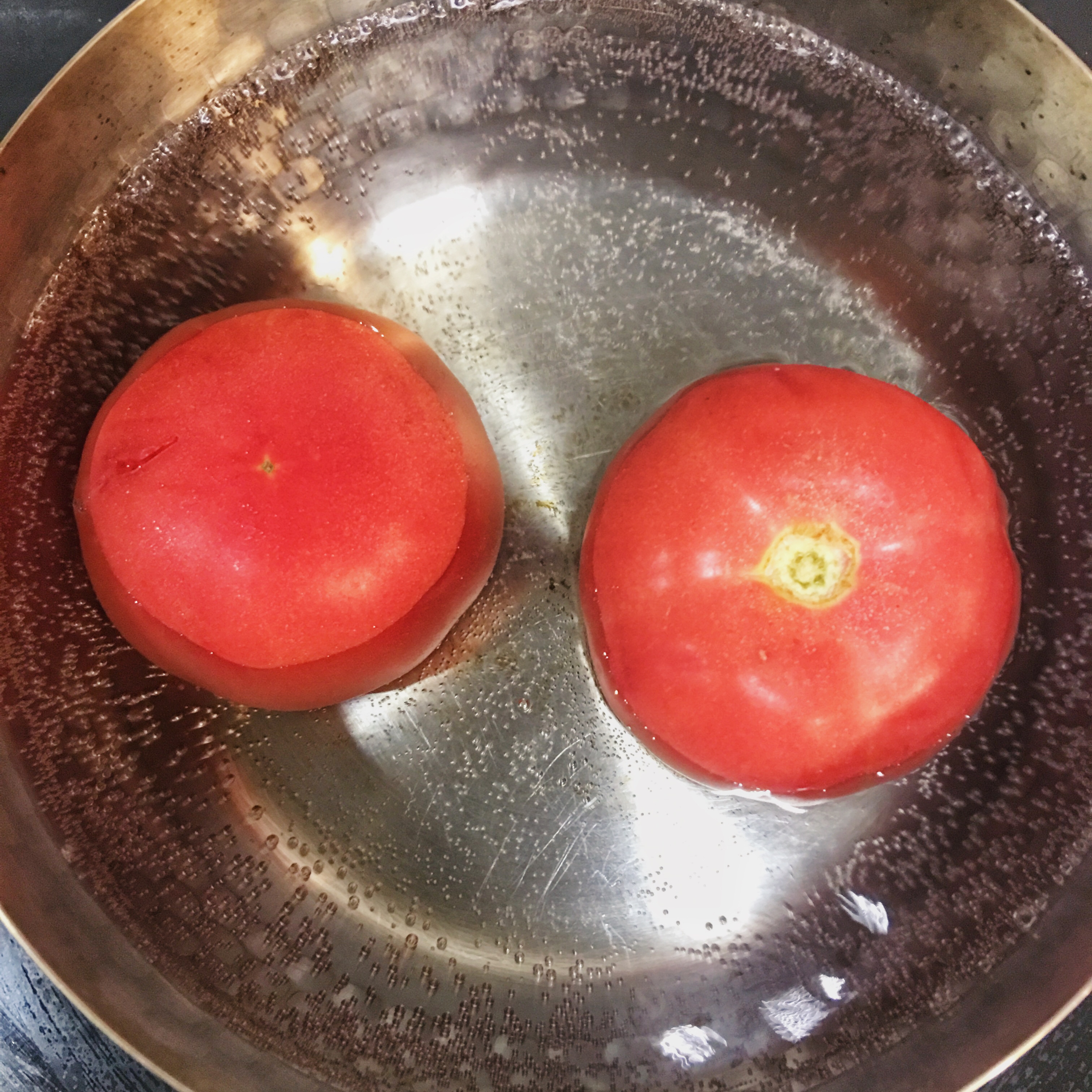 番茄菜花炒木耳的做法 步骤2