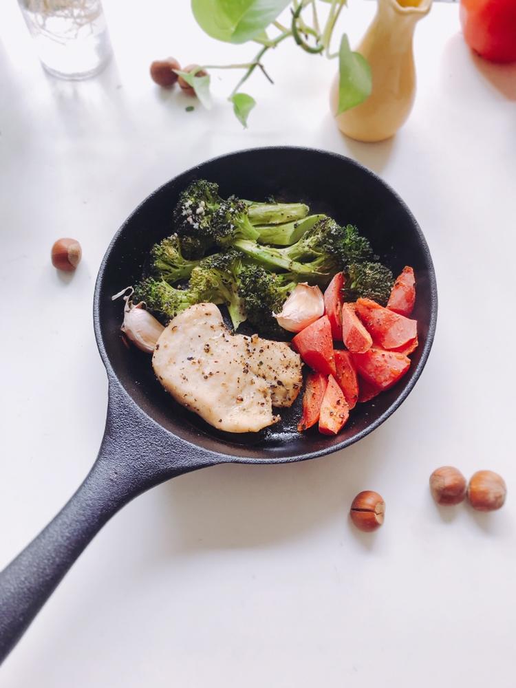 减脂鸡胸烤蔬菜（烤箱版）的做法