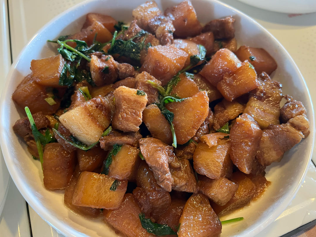 萝卜烧肉（小朋友最爱吃）