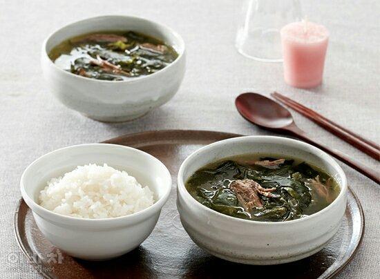 正宗韩式海带汤的做法