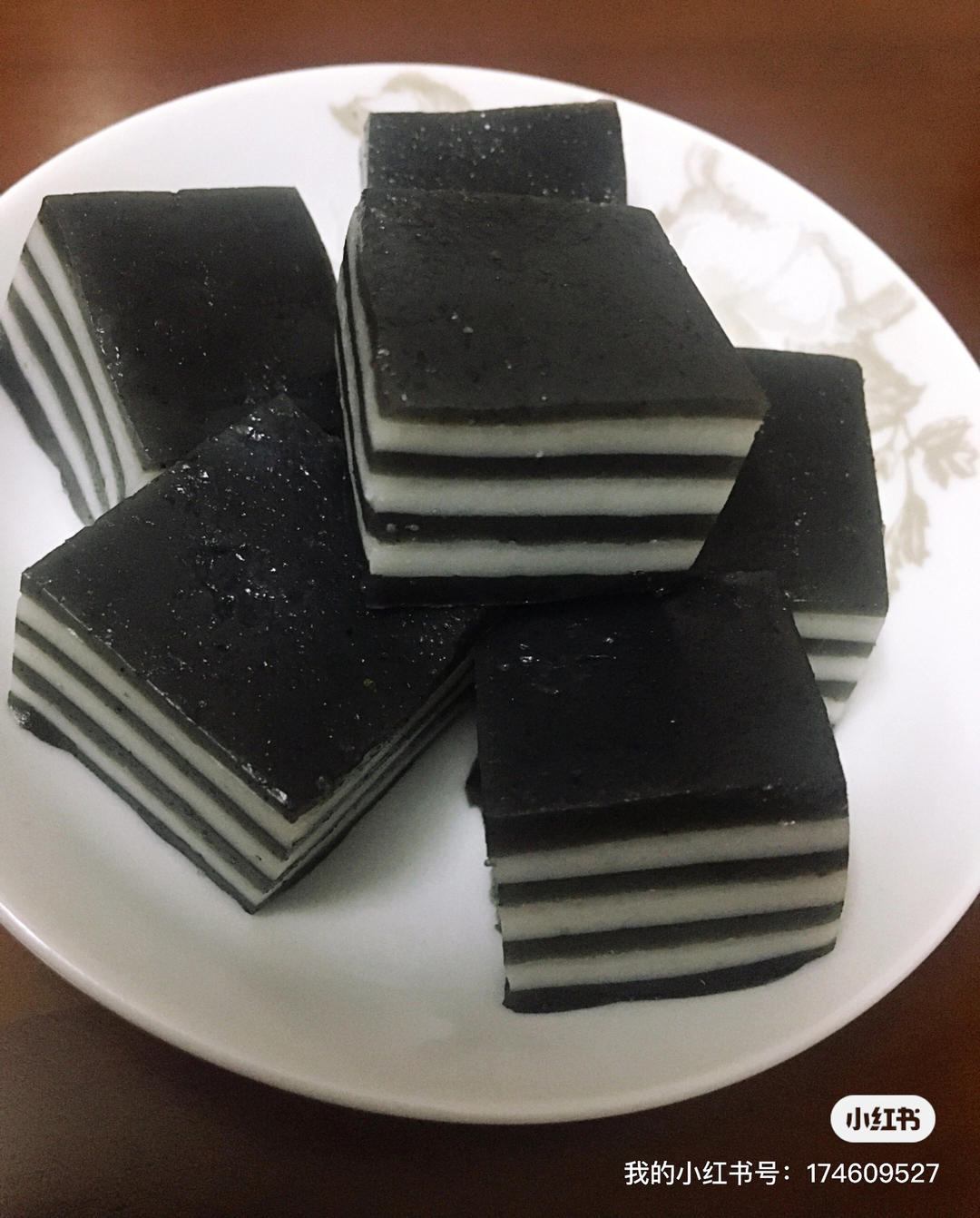 黑芝麻千层糕