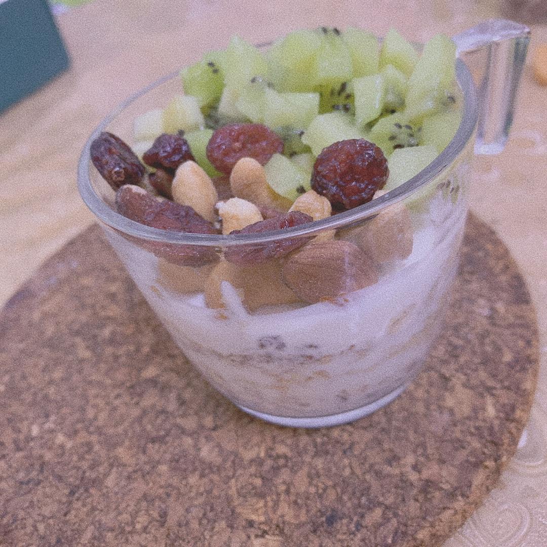 快手早餐燕麦杯的做法