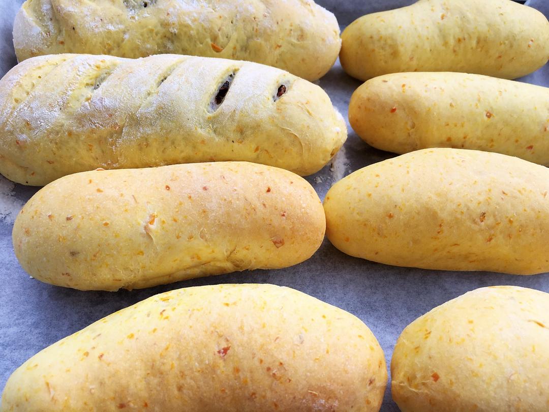 金大旺的胡萝卜小餐包