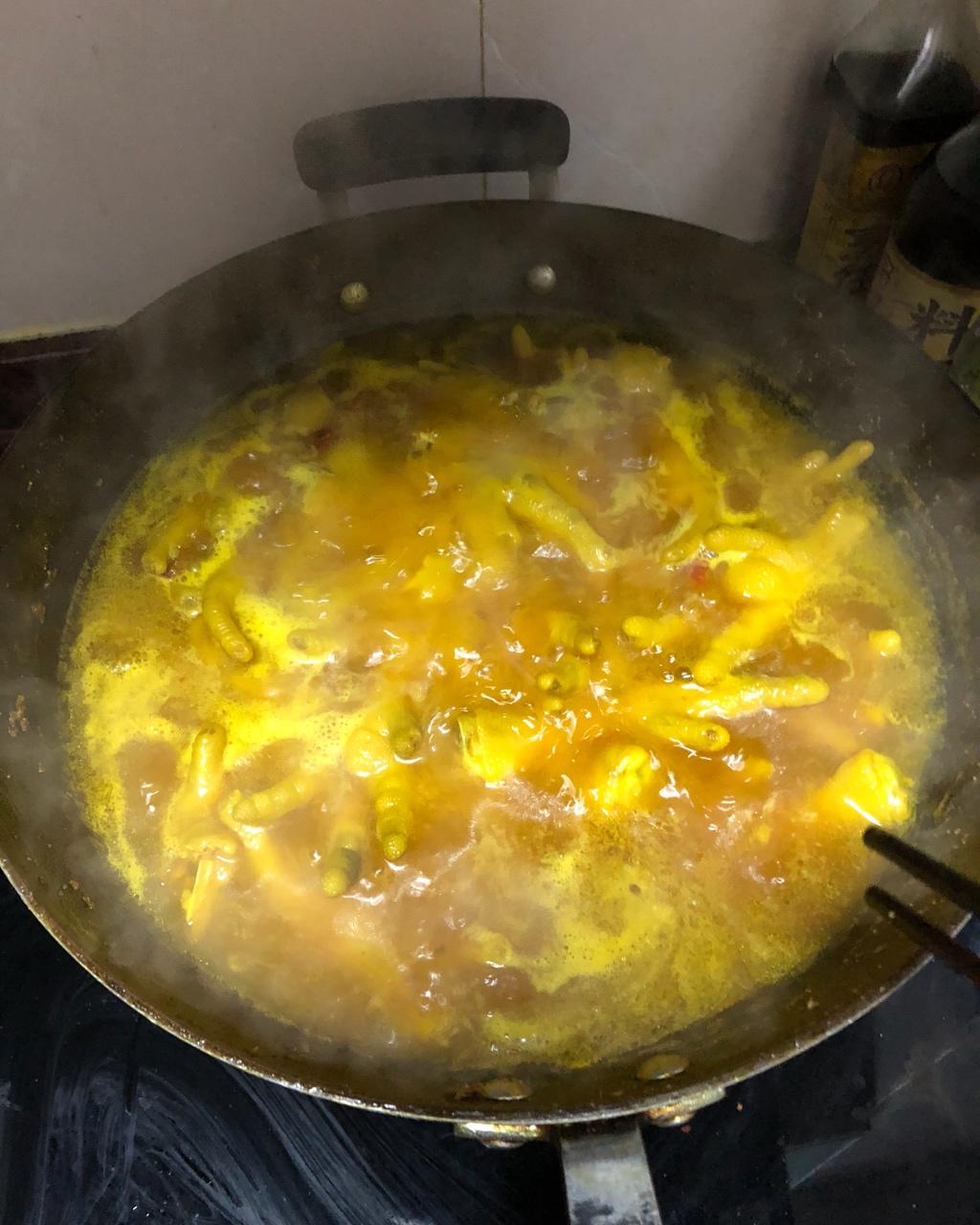风味盐焗鸡爪