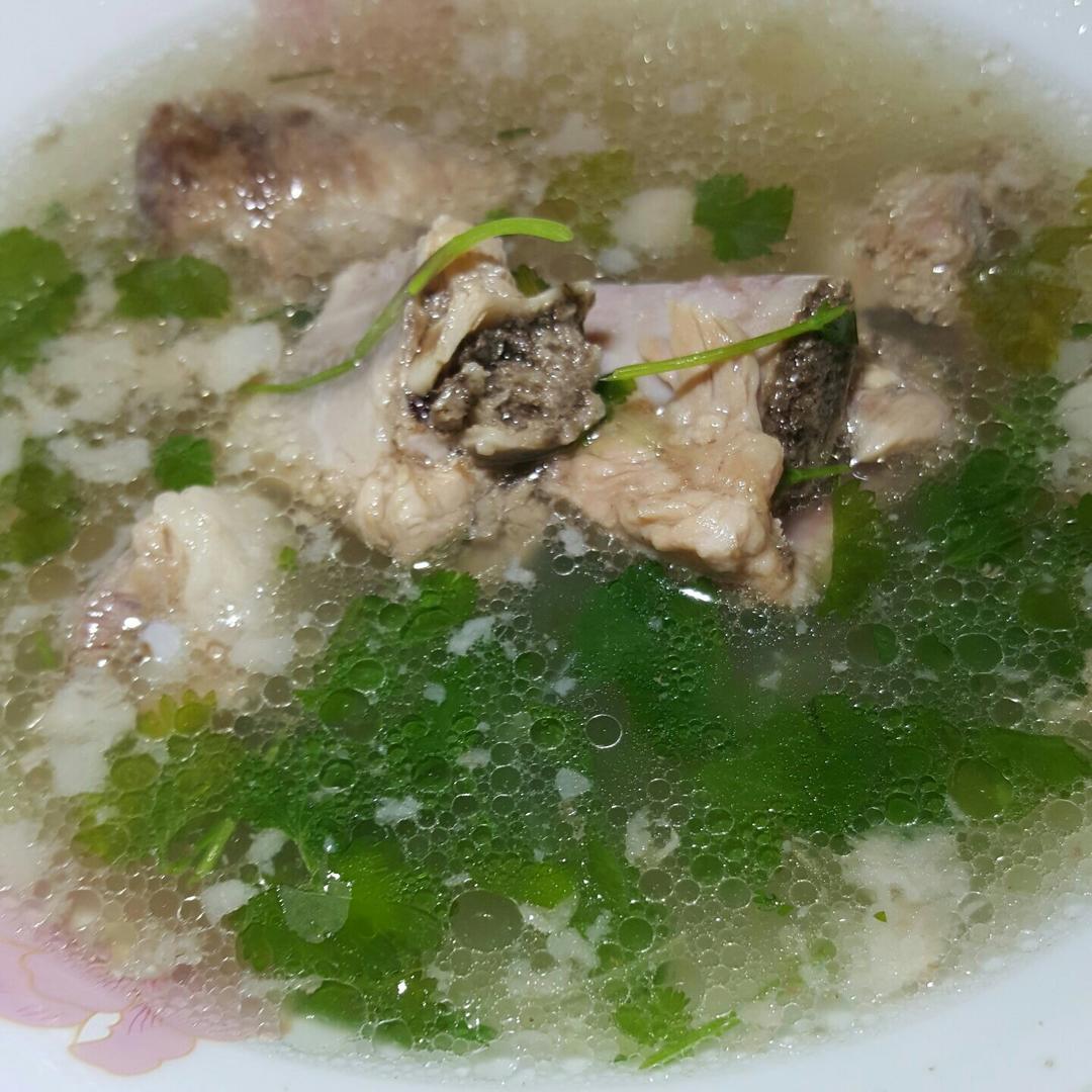 清炖排骨汤