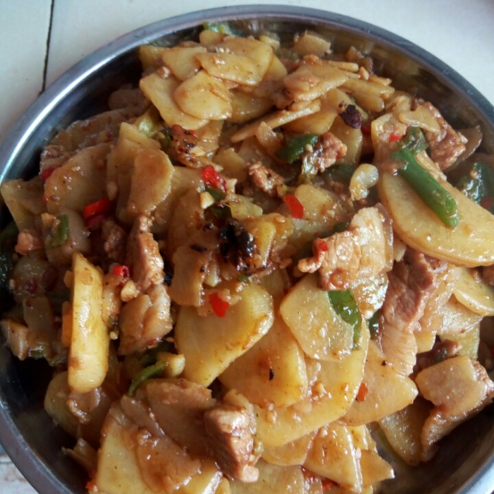 干锅土豆片