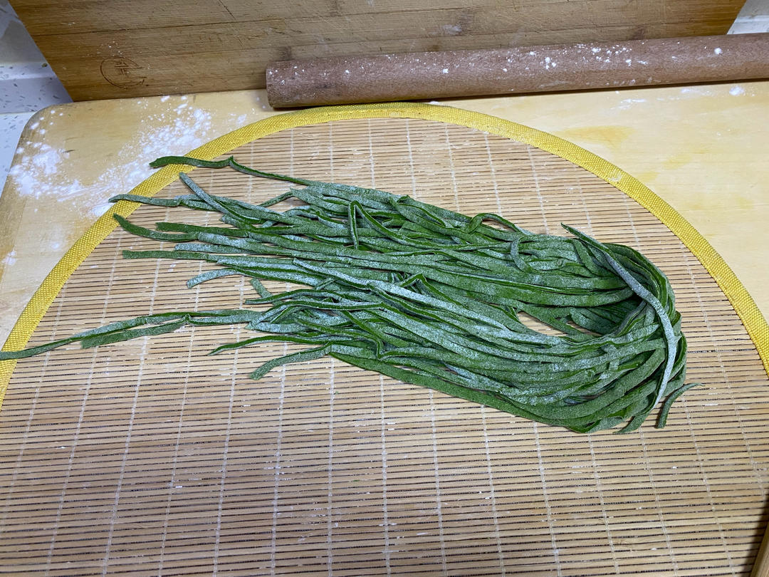 陕西关中手工三合一菠菜面（嘹咋咧）