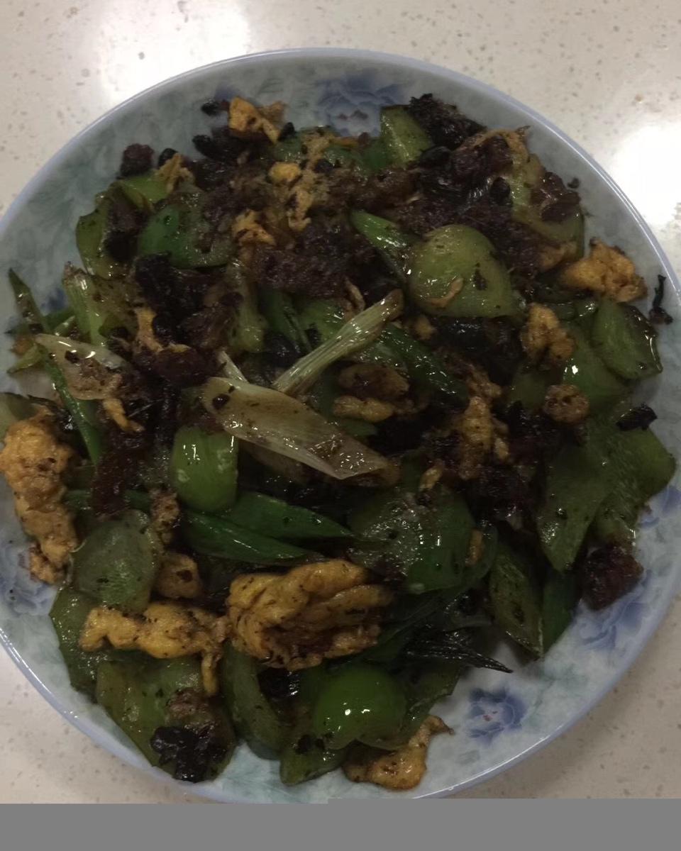 豆豉鲮鱼炒蛋