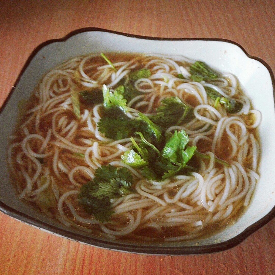 我的一人食：酸汤挂面