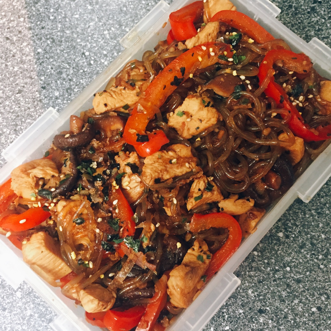 韩式粉丝炒杂菜 Korean Style Glass Noodles with Vegetables
