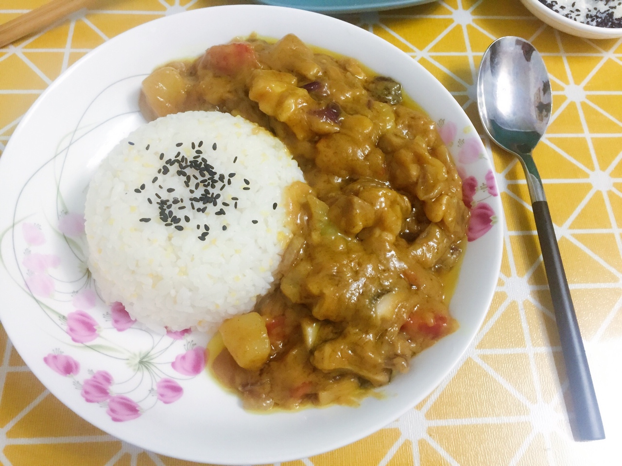 零失败日式咖喱鸡肉饭！！最正宗日本家庭做法！简单又好吃！