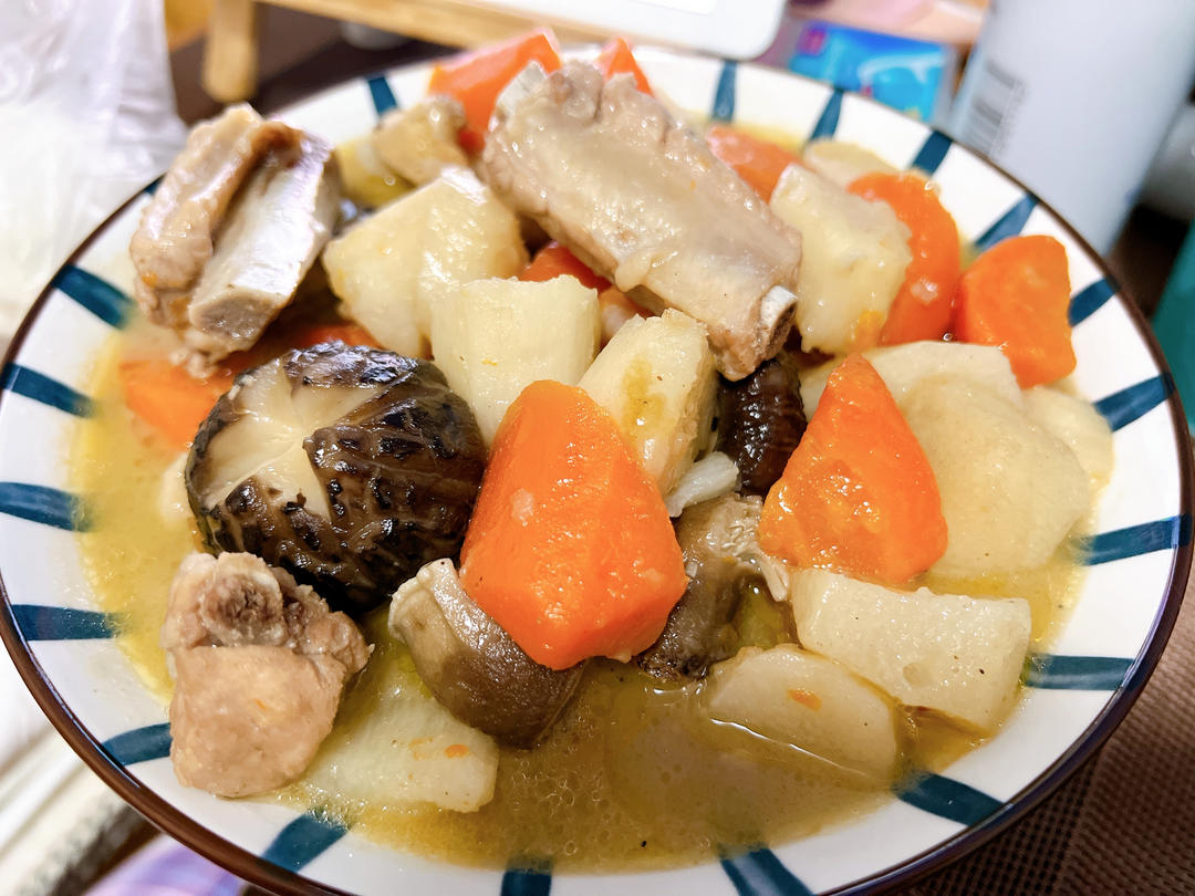 暖身滋补靓汤｜白胡椒山药排骨汤