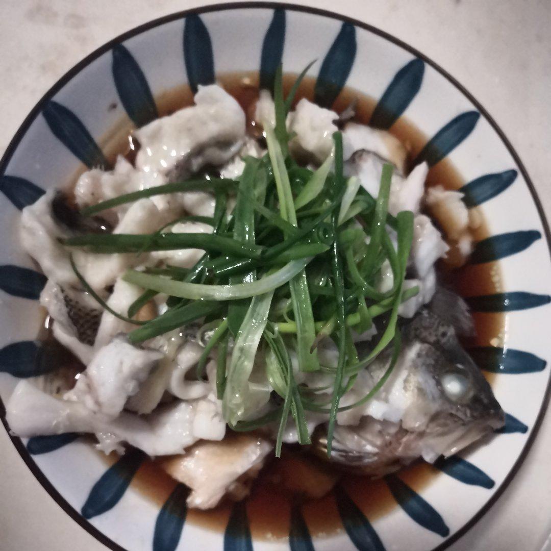 鲜嫩鲈鱼片
