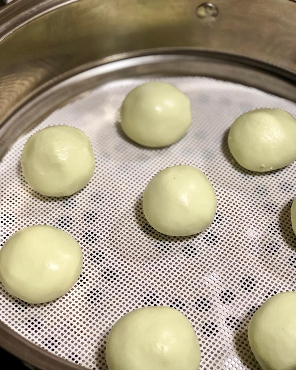 网红青团～～咸蛋黄肉松青团