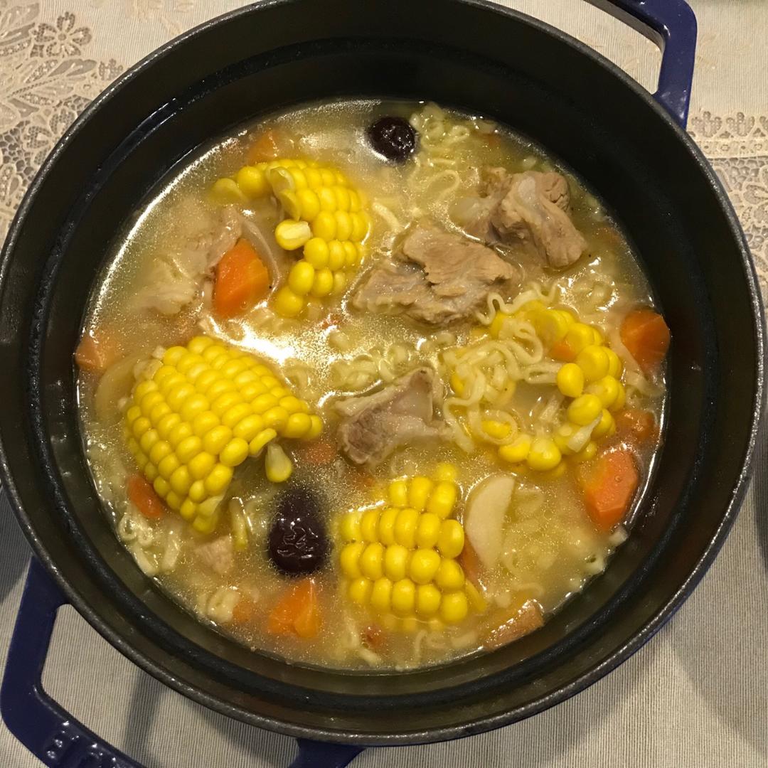排骨玉米汤