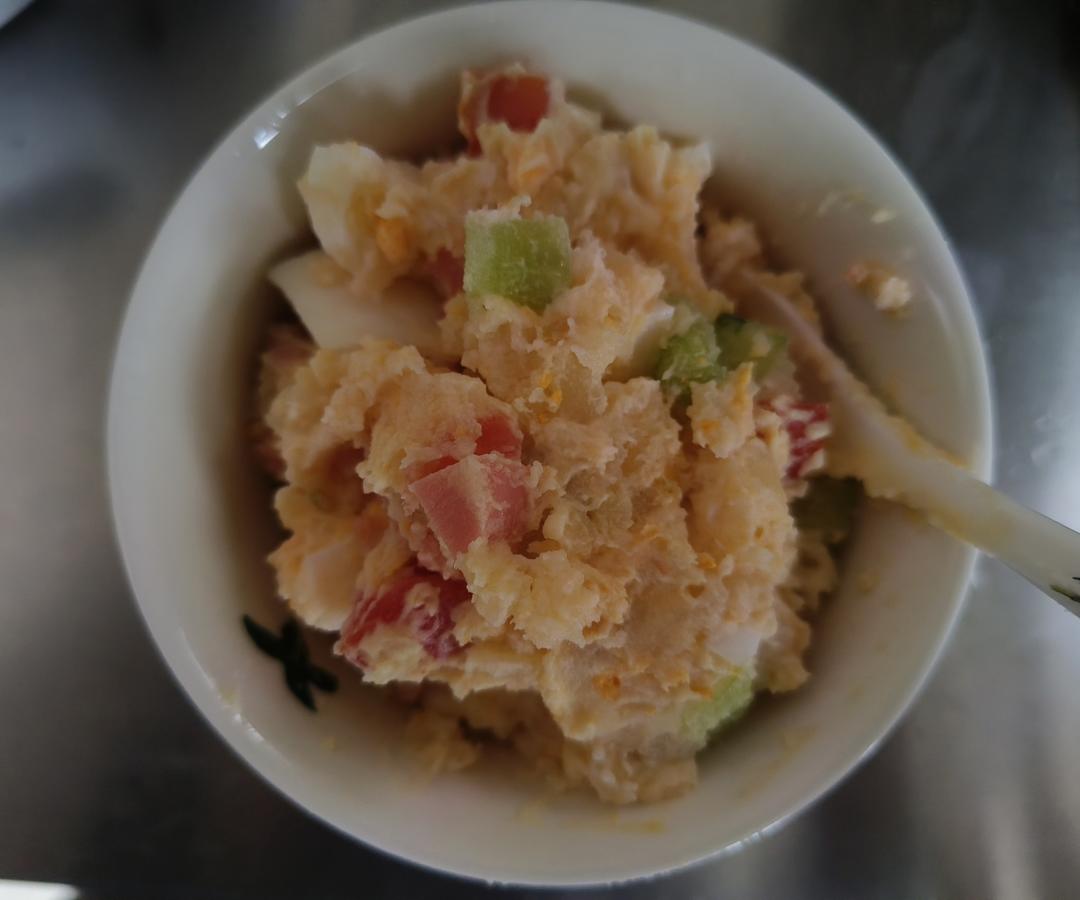 简单朴素的土豆沙拉