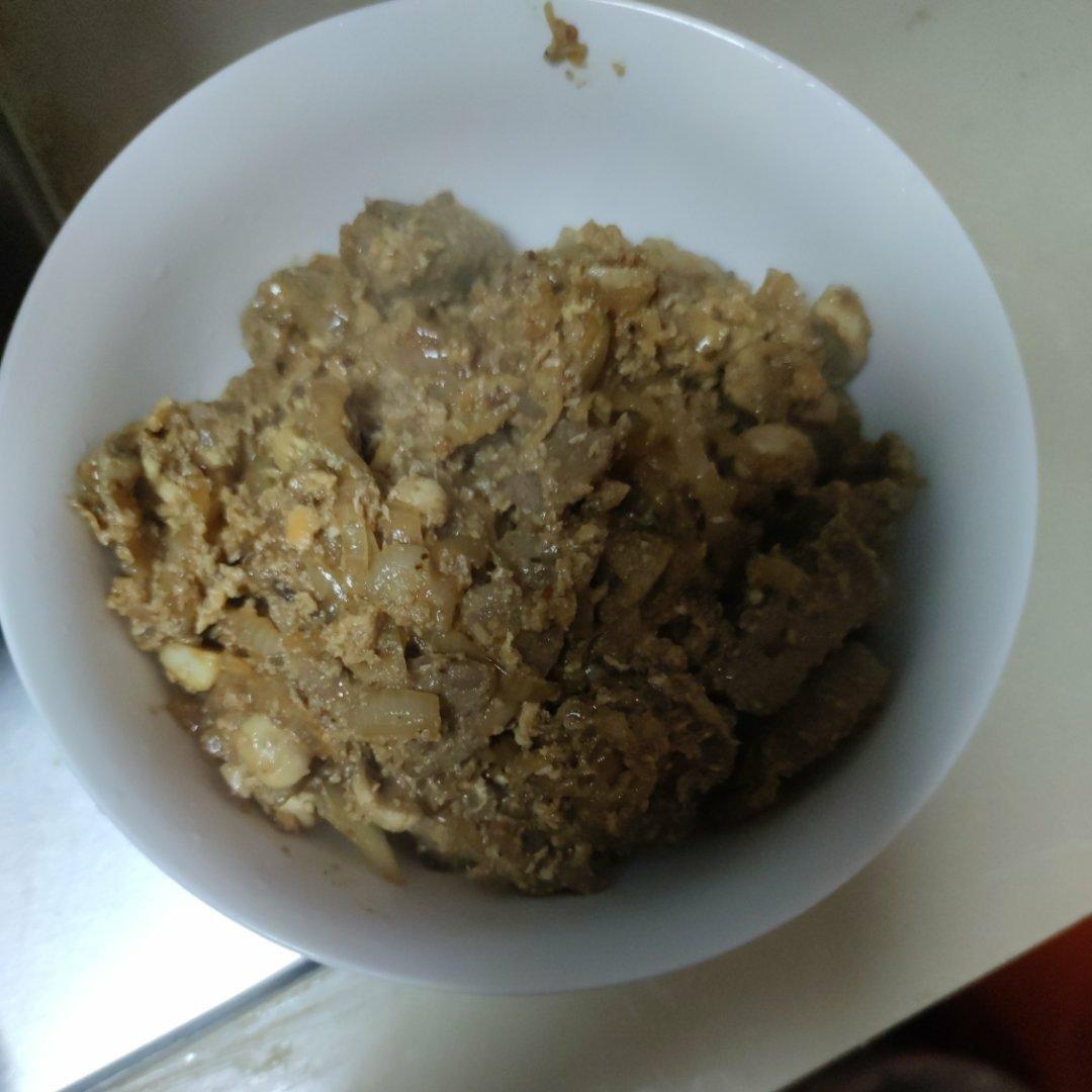 呲溜入口的鲜香 茶餐厅必点美食｜滑蛋牛肉