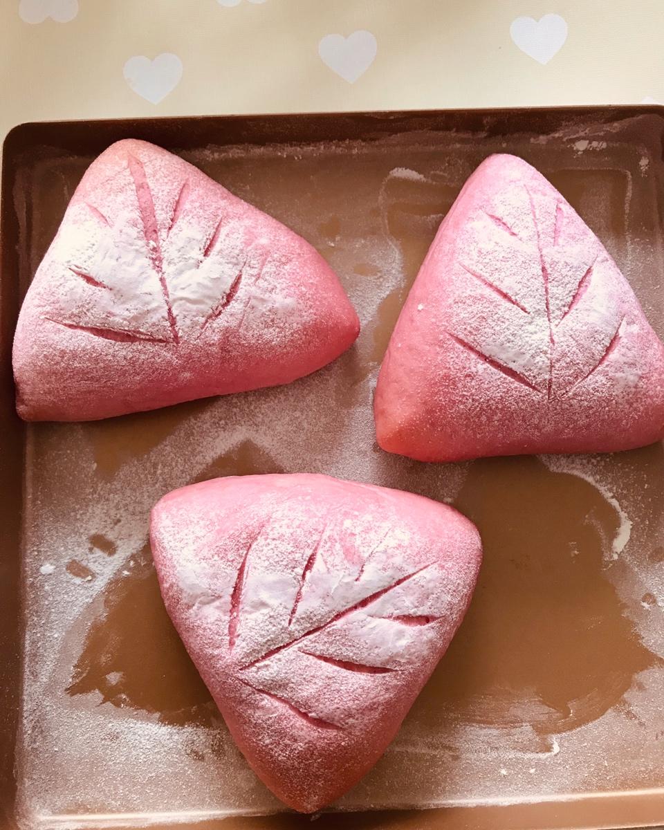 火龙果麻薯软欧