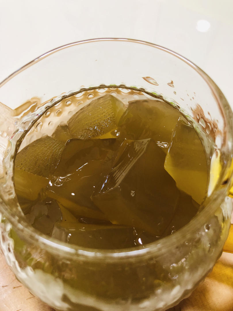 海底椰茅根竹蔗雪梨膏