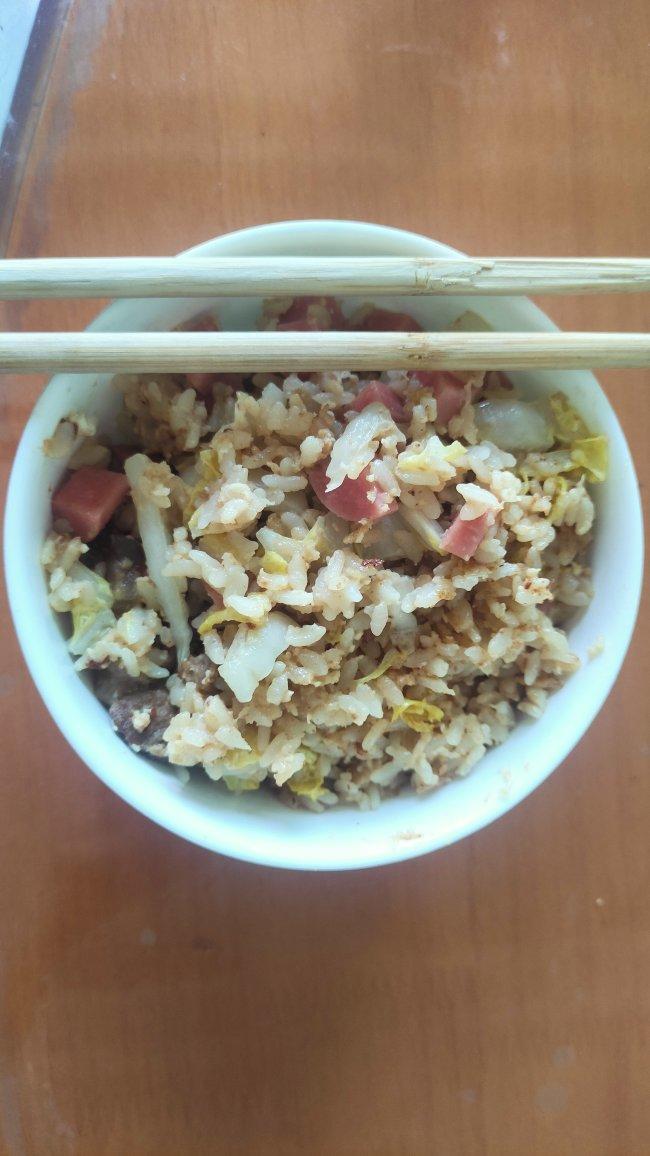 扬州炒饭（剩饭变美食，从此不剩饭）