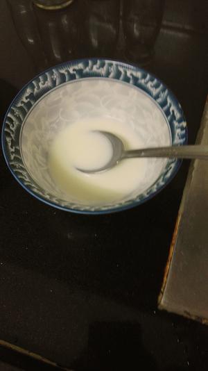 不用酸奶机自制酸奶的做法 步骤4