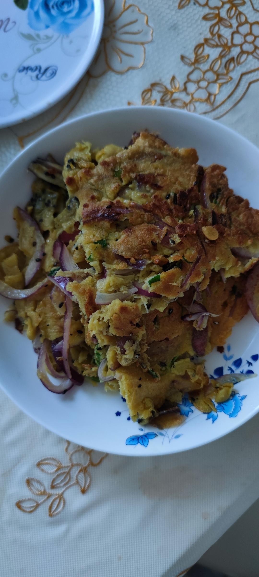 比肉饼好吃的洋葱鸡蛋煎饼