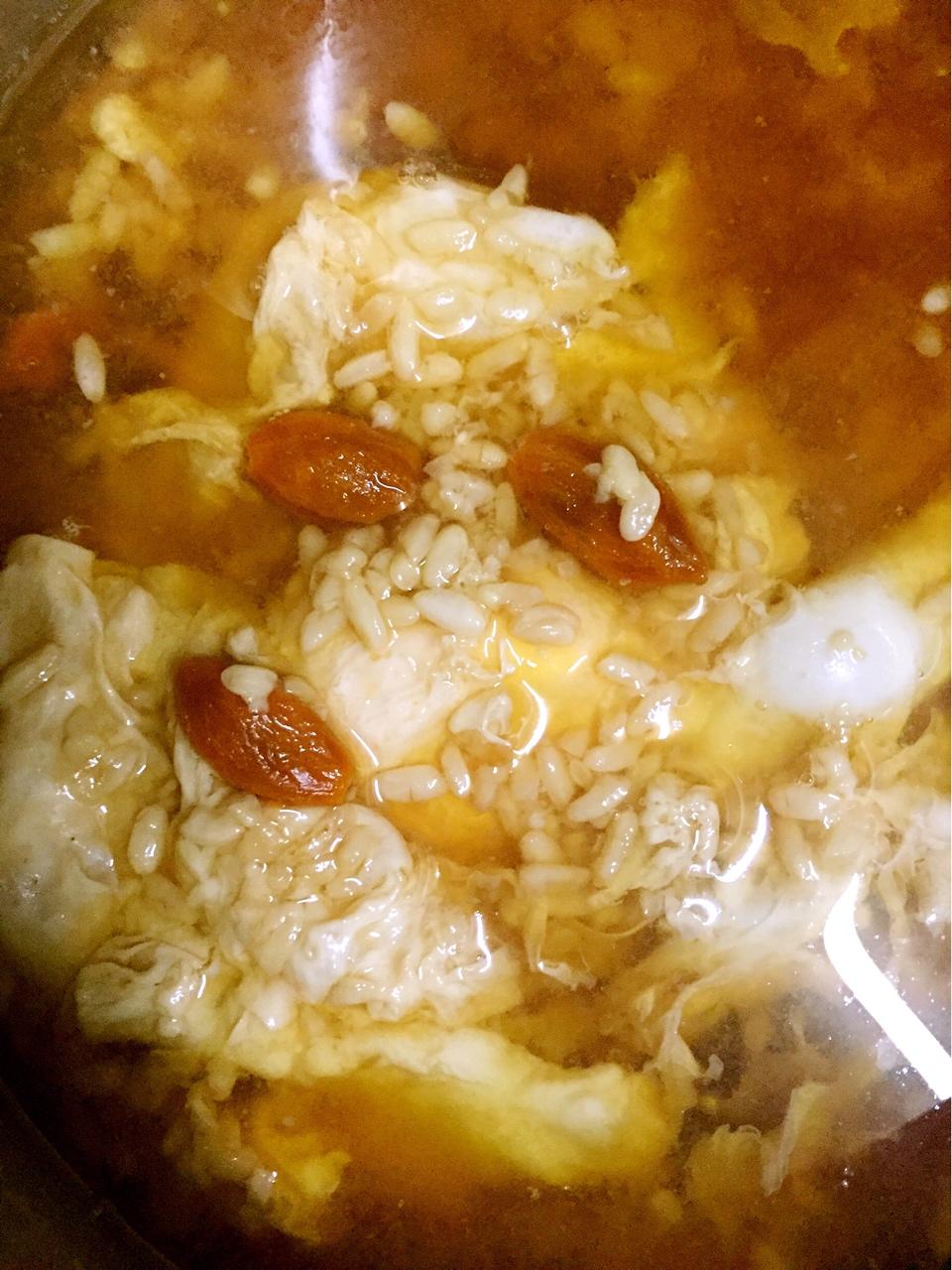 老红糖醪糟窝鸡蛋