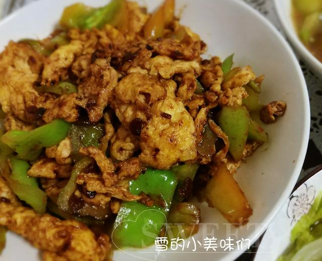 尖椒大酱炒鸡蛋（米饭杀手）的做法