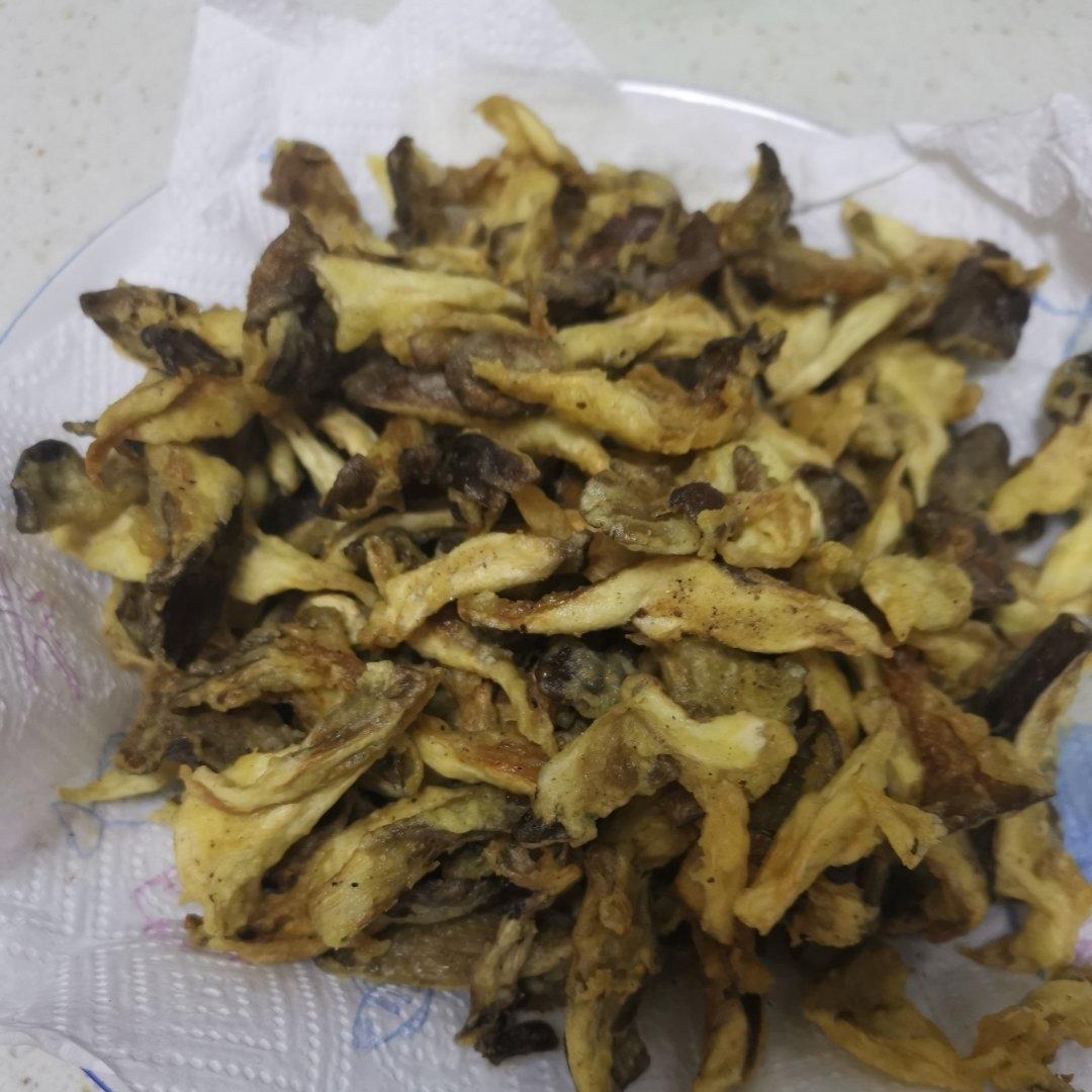 炸蘑菇（炸里脊肉的味道）