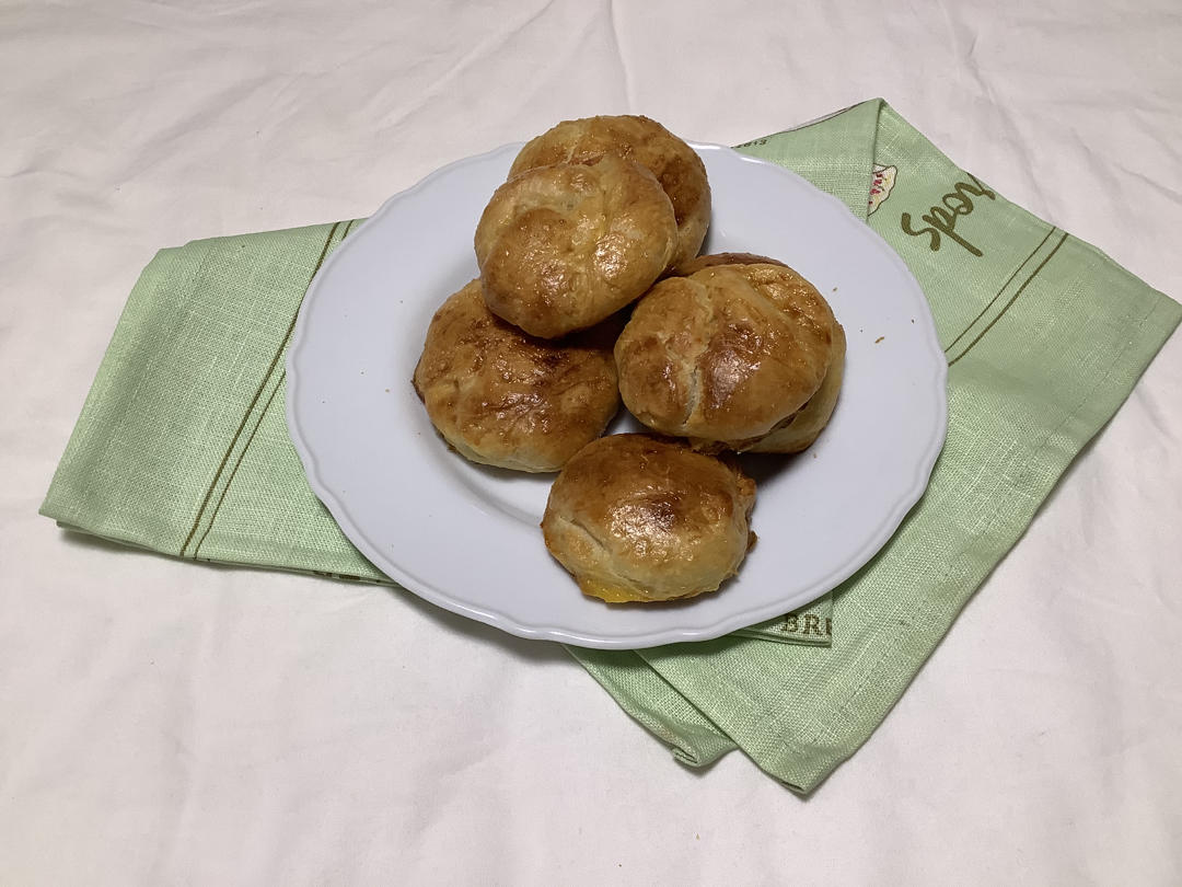 【视频】3分钟 奶油司康Scone(可能是世界上最快手的司康) 消耗淡奶油～