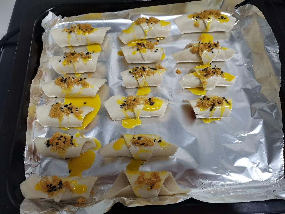 香酥香肠卷
