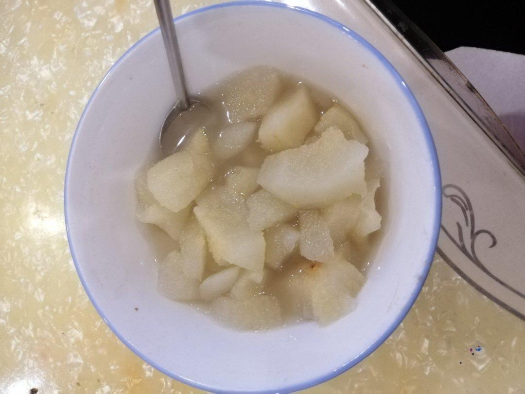 超简单的冰糖炖雪梨