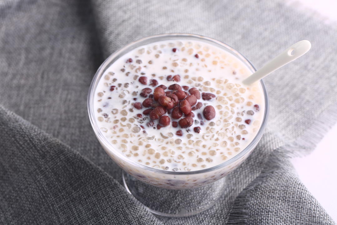 相思莲做的红豆椰汁西米露