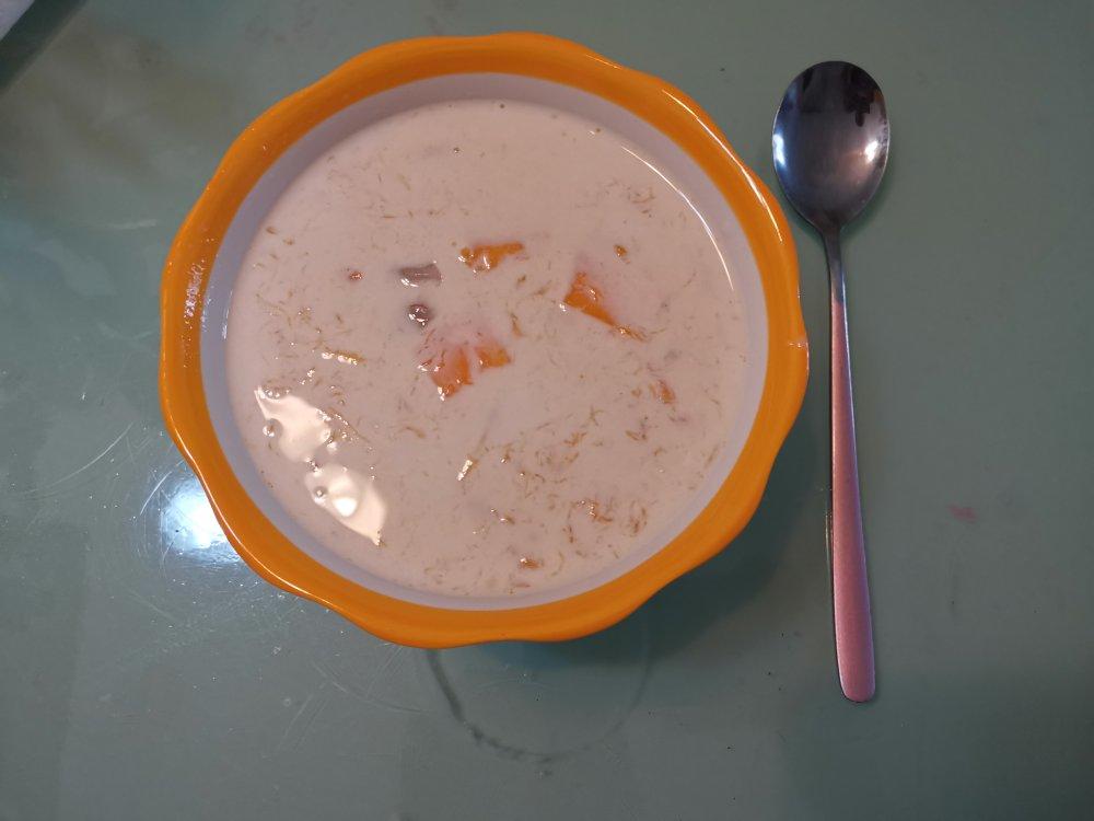 港式甜品——杨枝甘露(芒果西米露)附芒果花切法