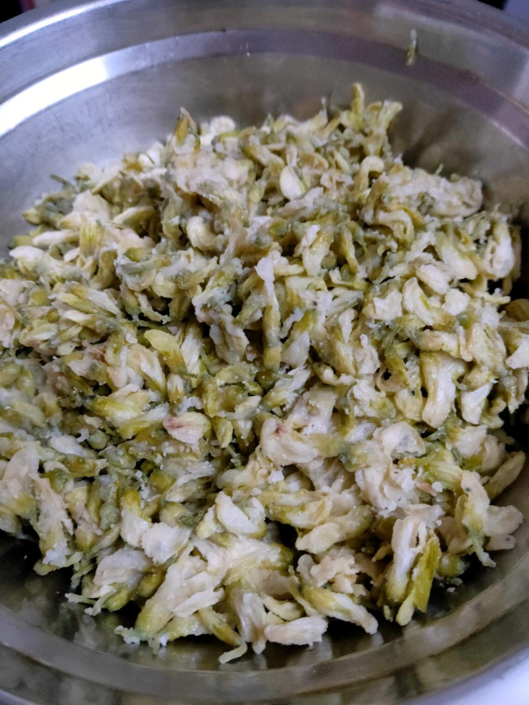 蒸菜不上火一槐花