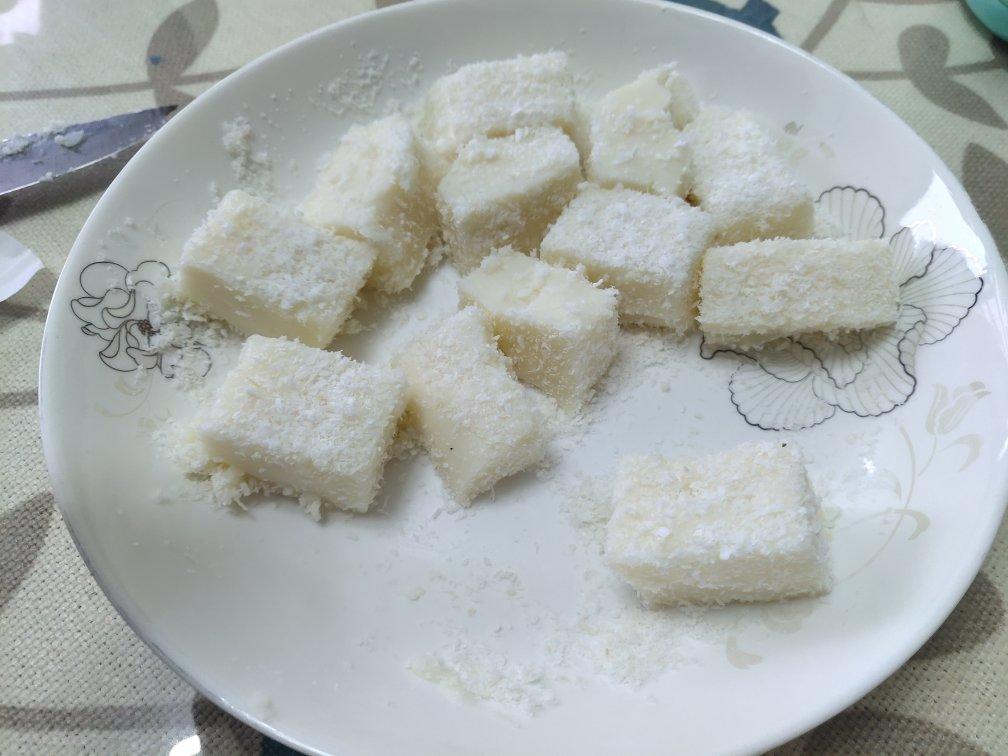 超简单！巨好吃！椰蓉牛奶小方（无需奶油炼乳）一次成功
