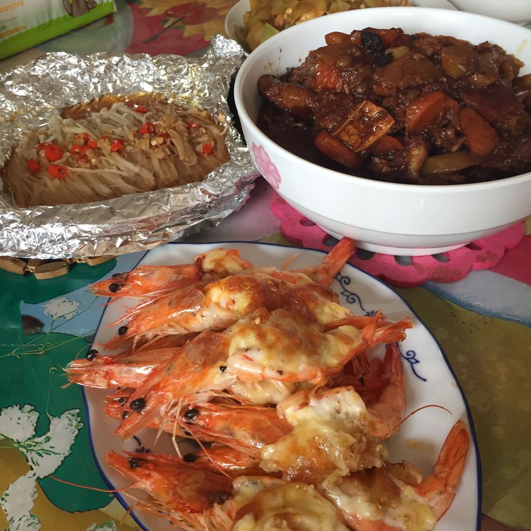 芝士沙拉酱焗大虾