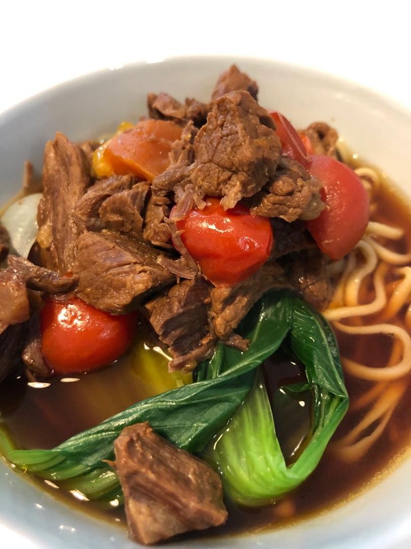 胡萝卜炖牛肉
