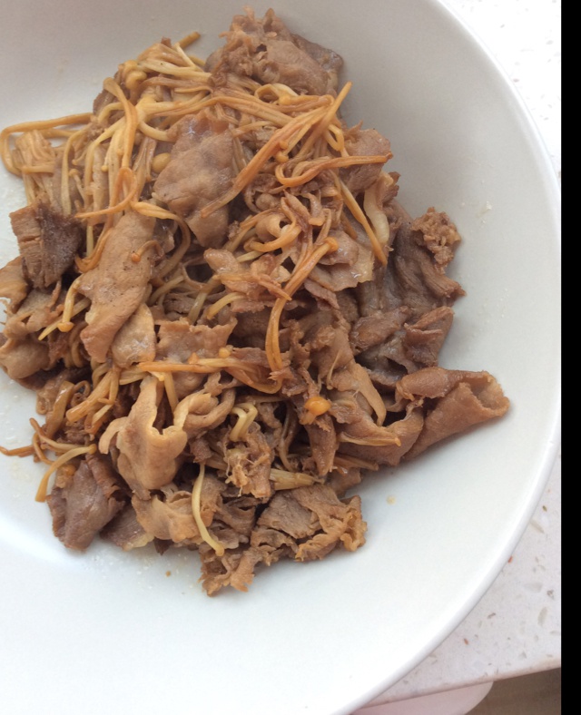 金针菇肥羊