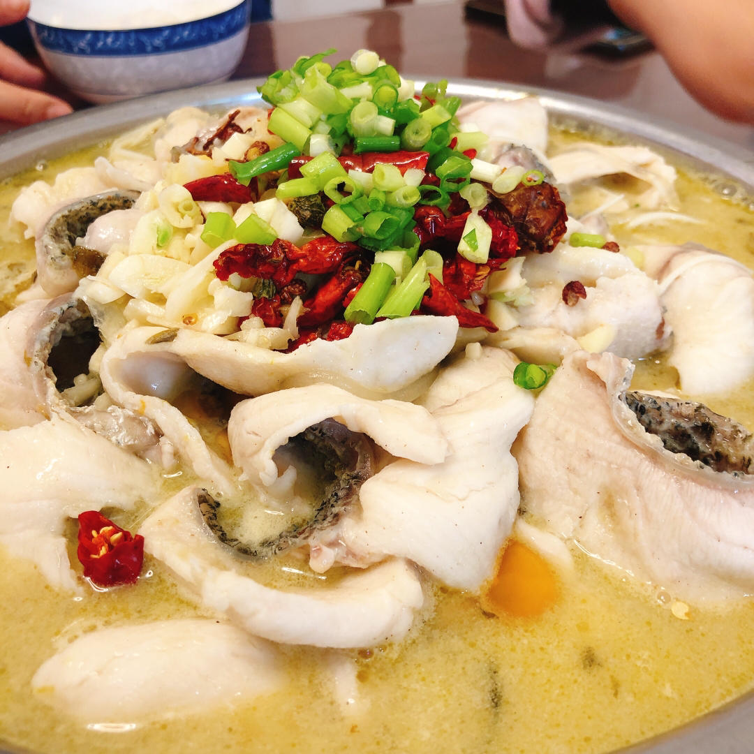 厨师长教你：“酸菜鱼”的传统做法，色香味俱全