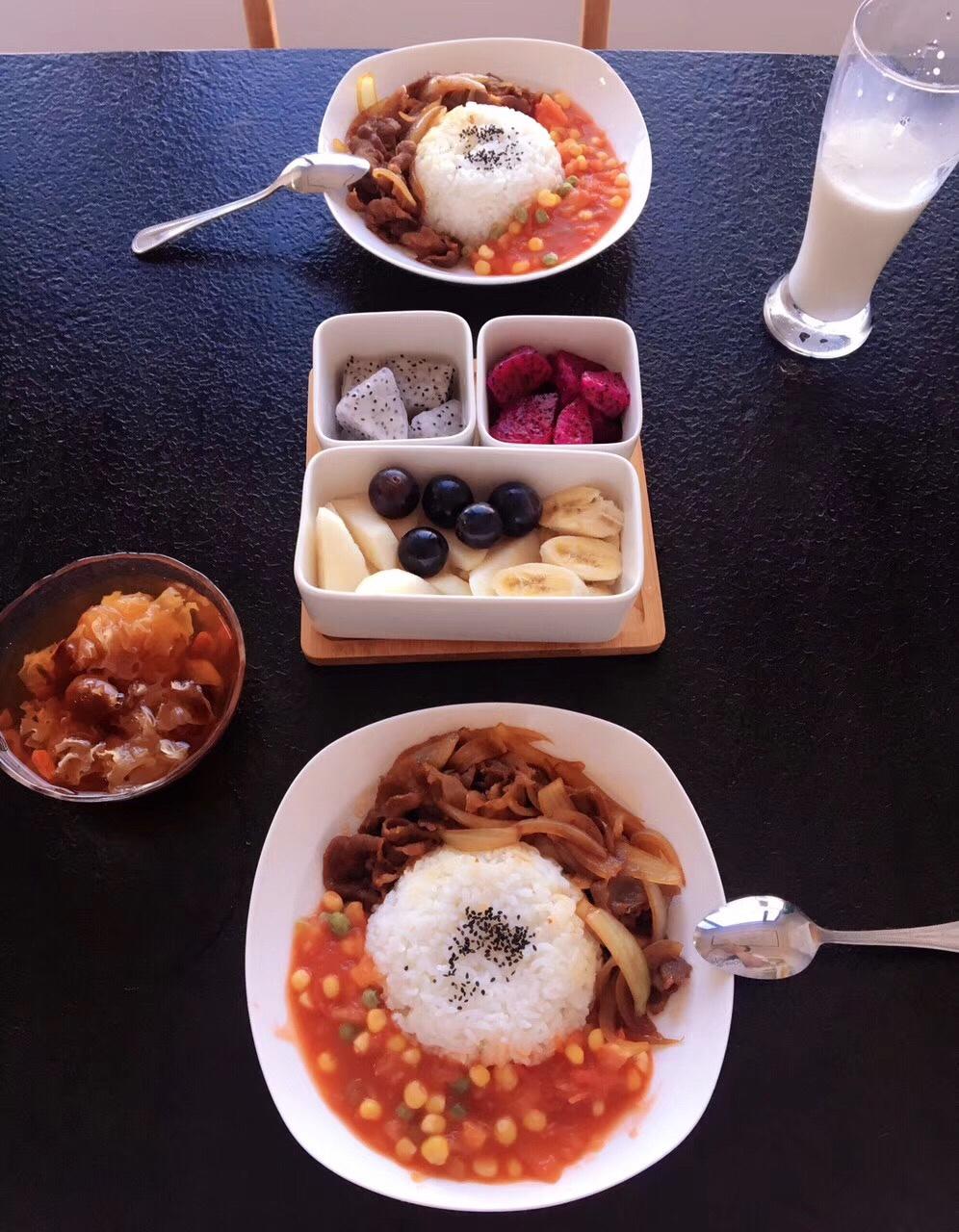 不一样的肥牛番茄饭