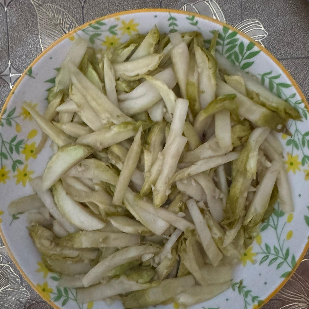 清炒儿菜（清香翠绿超好吃）